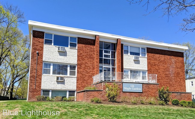Building Photo - 124 Maple Ave