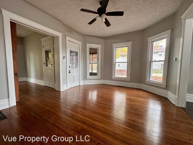 Building Photo - 3 br, 1 bath House - 900 S 17th Street