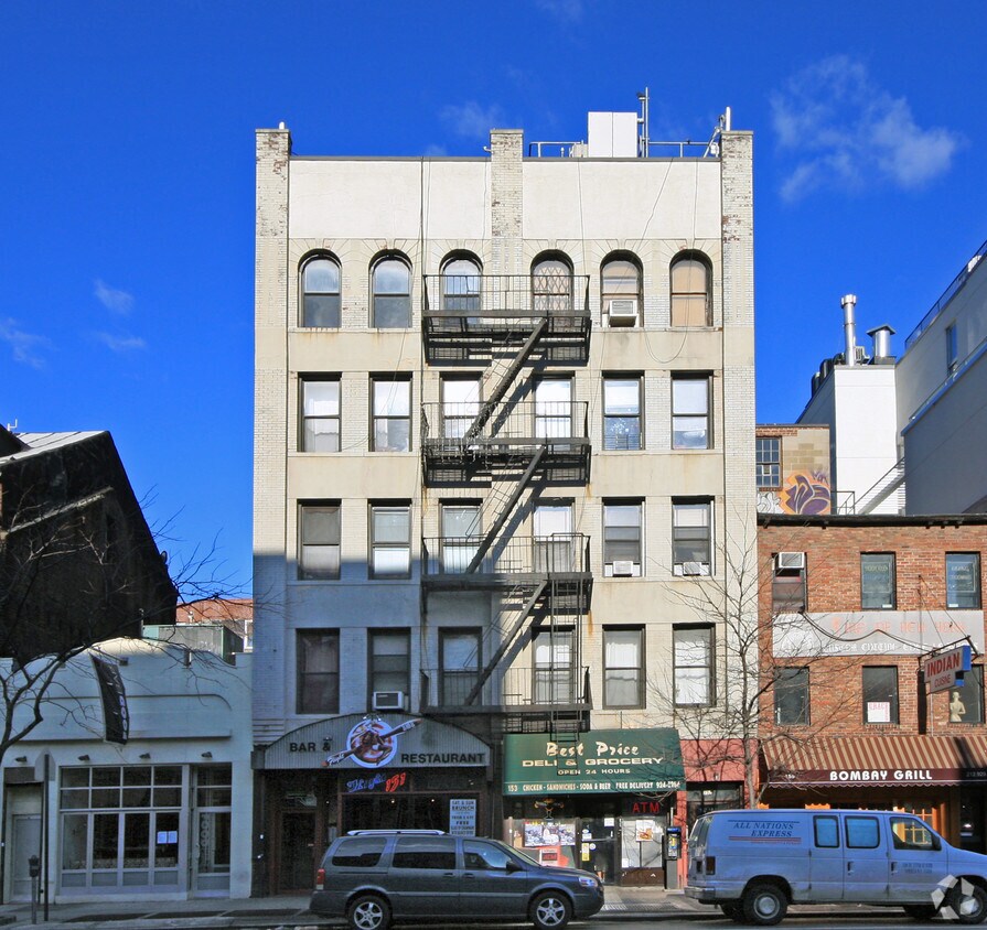 Primary Photo - 153 8th Ave
