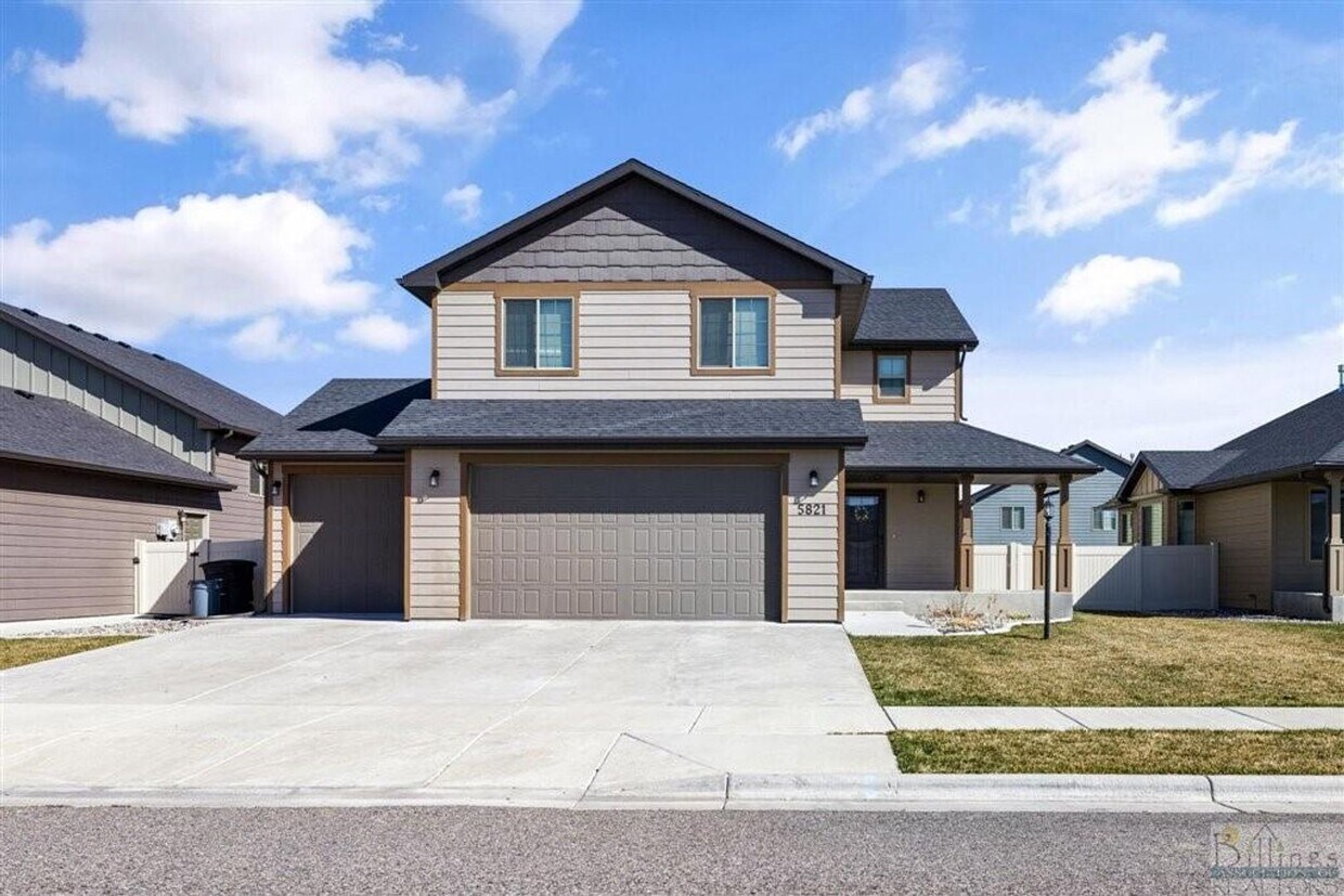 Primary Photo - 4 bed 2.5 bath home for rent!
