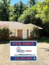 Building Photo - 904-906 Sybil Dr
