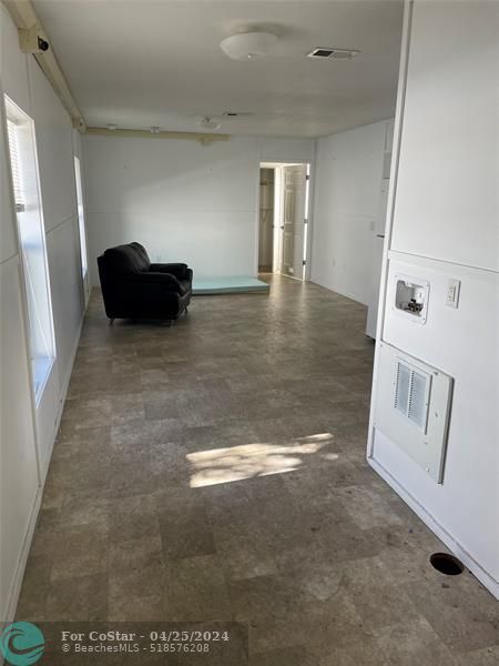 Building Photo - 2921 SW 58th St