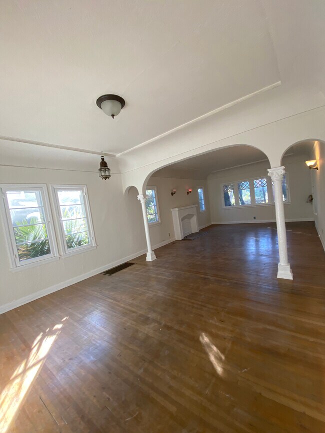 Dining room, living room - 1040 S Orange Dr