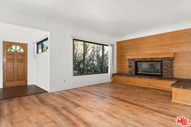 Foto del edificio - 1114 S Ramona St