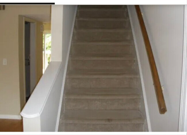 Building Photo - 3173 Dove Ct SW