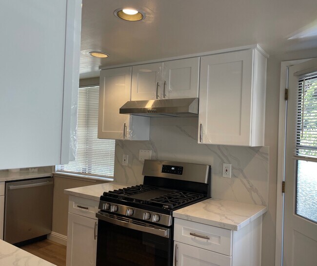 Foto del edificio - 10210 Sterling Blvd