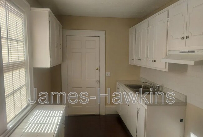 Foto del edificio - 2071 Harmon St