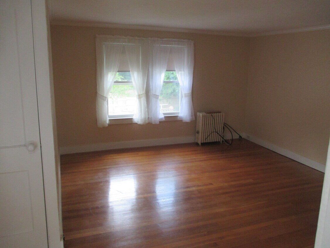 12 Pleasant St Unit 2, Holbrook, MA 02343 Apartments in Holbrook, MA