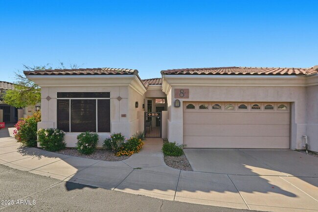 Foto del edificio - 1747 E Northern Ave