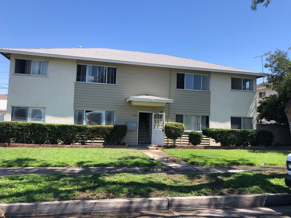 front of the fourplex - 2323 W West Ave
