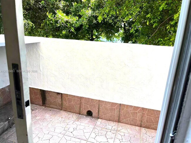 Foto del edificio - 8260 SW 149th Ct