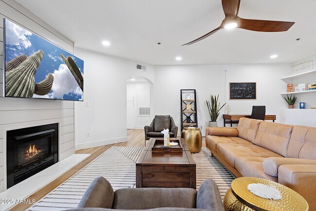 Foto del edificio - 5104 N 32nd St