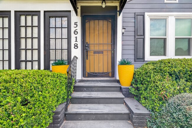 Building Photo - 5618 Belmark St