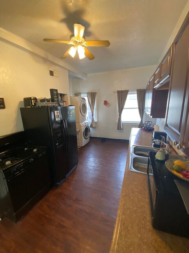 Foto del edificio - 79 S 16th St