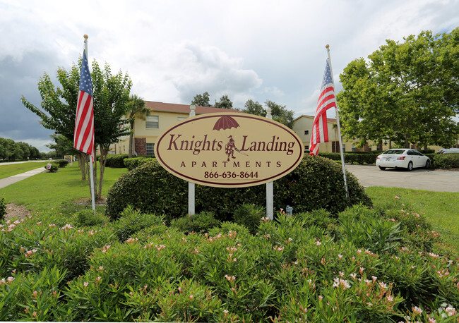 Building Photo - Knights Landing