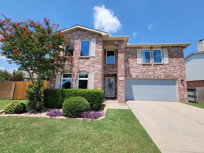 Building Photo - 3108 Westview Dr