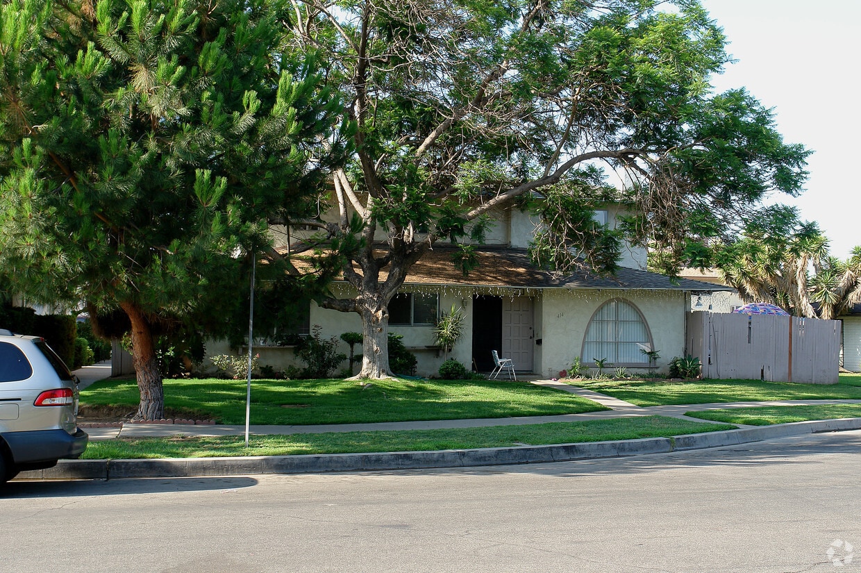 Building Photo - 414 W Tularosa Ave