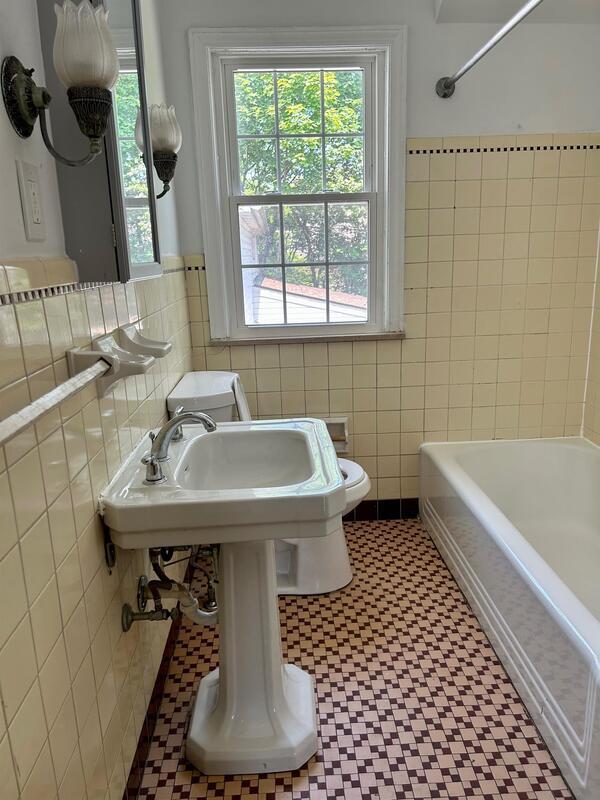 Building Photo - 3613 Lynnfield Rd