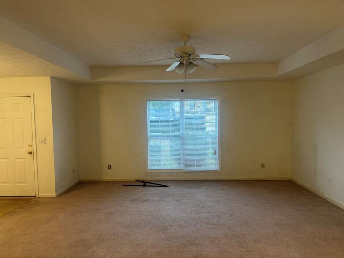 Foto del edificio - Cute 3 bedroom 2 bath home Close to Downtown Phenix City and Columbus