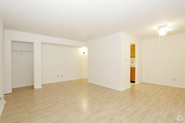 2 habitaciones - laminado de madera - Sala de estar - University Park