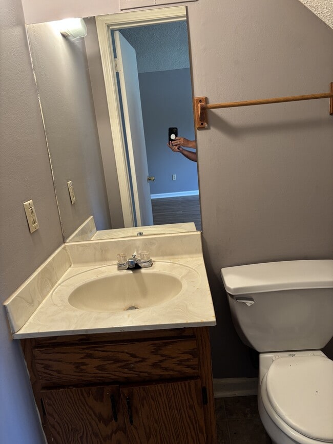 Building Photo - 283 Adkins Cir