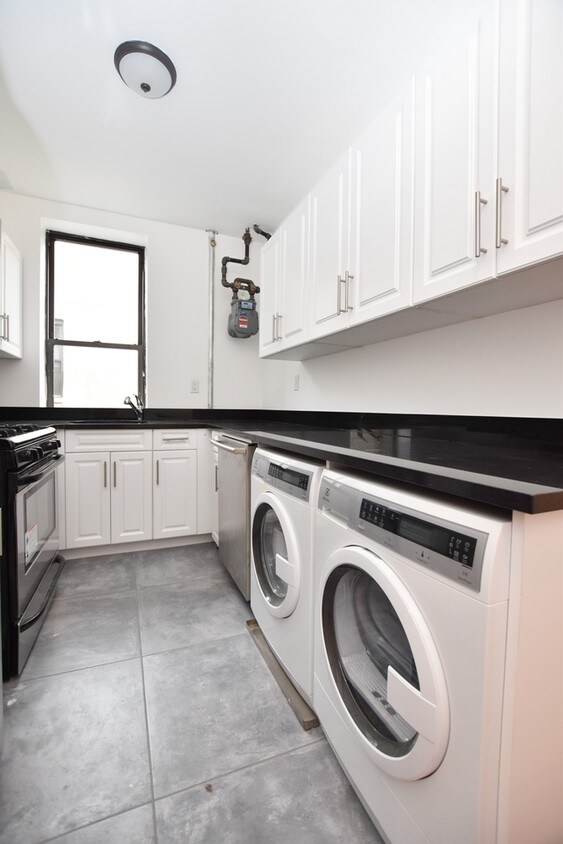 Primary Photo - 137 W 144th St