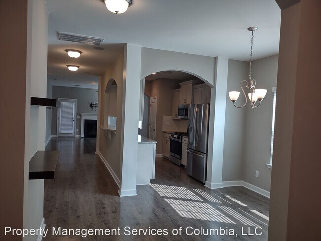 Building Photo - 5 br, 2.5 bath House - 935 Tuxford Trail