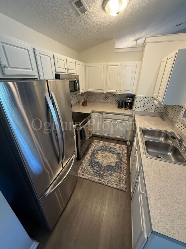 Photo - 434 Scholastic Ct Apartment