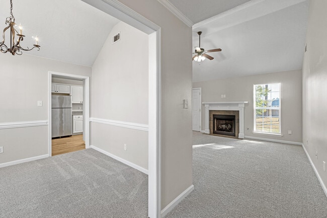 Building Photo - 2654 Ardwick Dr