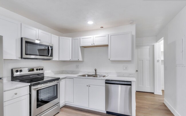 Foto del edificio - Remodeled 2-bedroom, 1-bathroom apartment ...