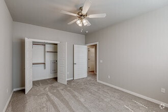 3BR, 2.5BA - The Willow - 1,391SF - Hillcrest Village