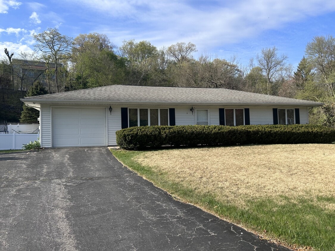 Photo - 6 Lori Ln (Lincoln Park, NJ)