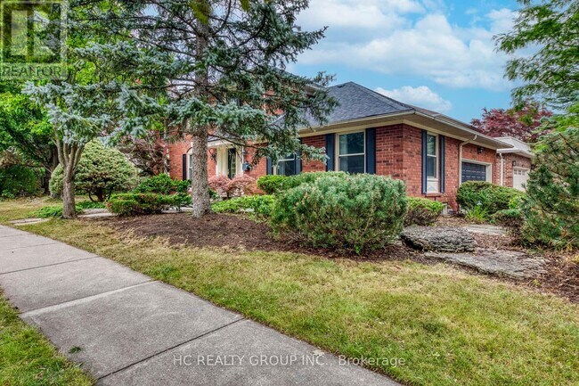 Photo du bâtiment - 1035 Oak Meadow Rd