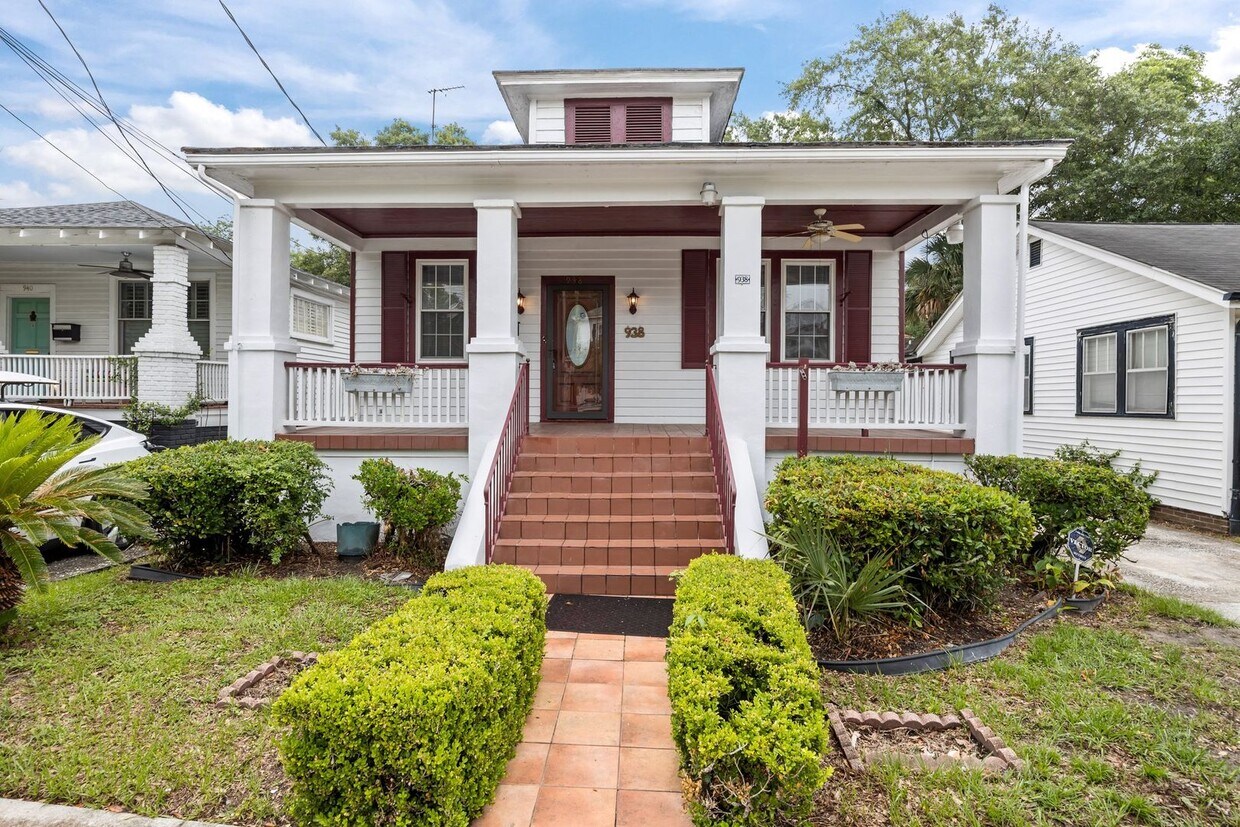 Foto principal - Incredibly Well Maintained & Beautiful Hom...
