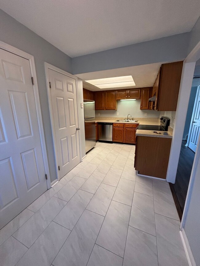 Foto del edificio - 119 Sterling Ct