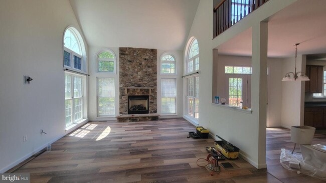 Building Photo - 692 Blossom Tree Rd