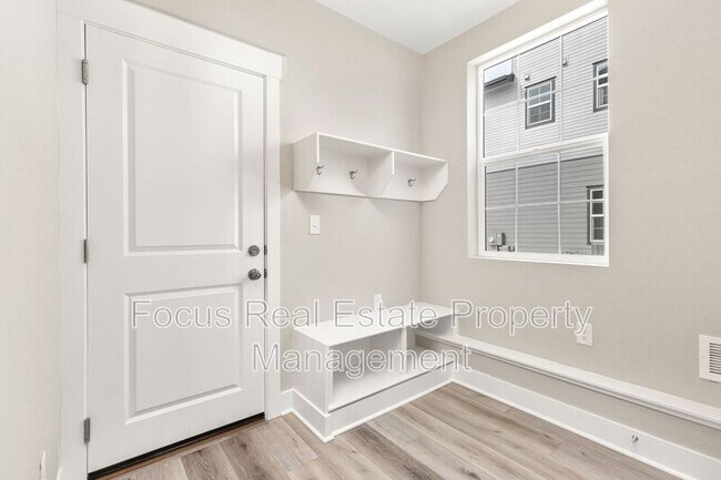 Building Photo - 6365 N Elmira St
