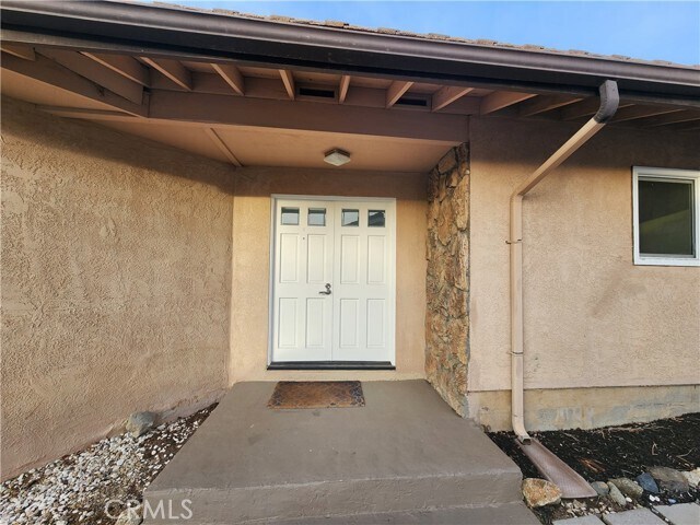 Building Photo - 23170 Canyon Lake Dr N