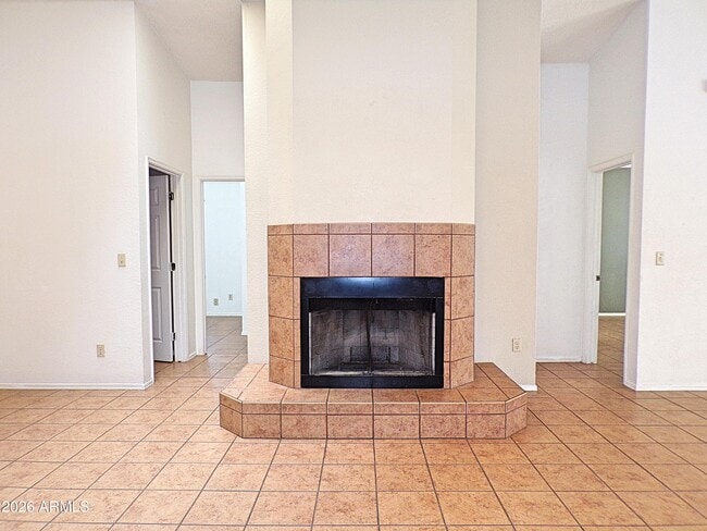 Building Photo - 4441 S Pueblo Ave