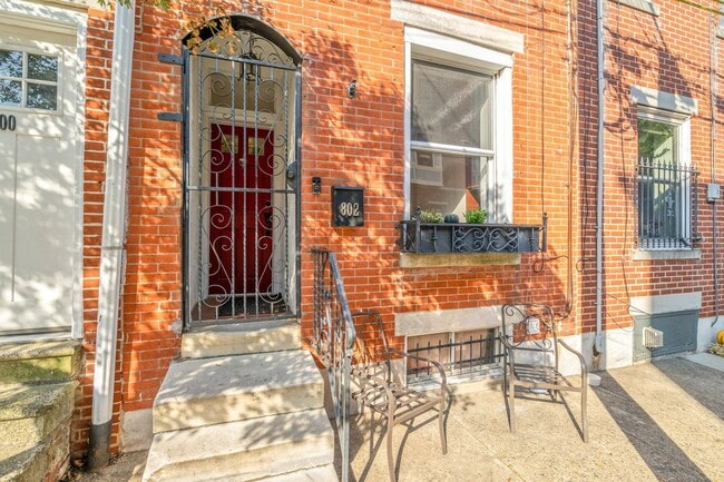 Photo - 802 LeCount St Townhome