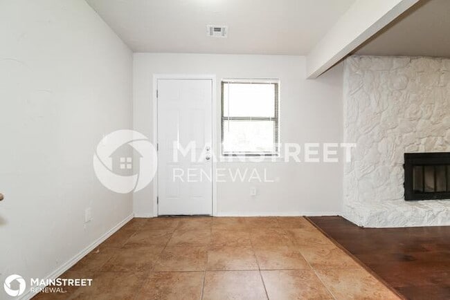 Building Photo - 111 Windsor Way, Midwest City, OK 73110