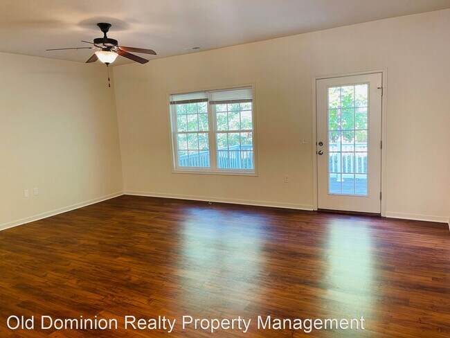 Building Photo - 2 br, 2.5 bath House - 1455 Taylor Grove L...