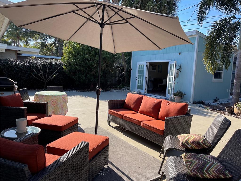 Foto principal - 1329 Royal Palm Dr S