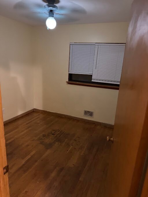 Foto del edificio - Charming 3 Beds 3 Baths Home in Bexley
