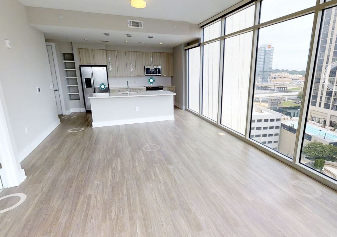 Photo - AMLI Arts Center Apartments