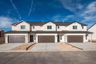 Building Photo - 4283 UT-56