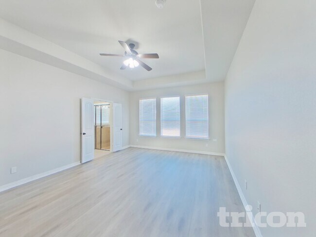 Foto del edificio - 1940 Gill Star Dr