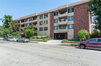Building Photo - 316 N Maryland Ave