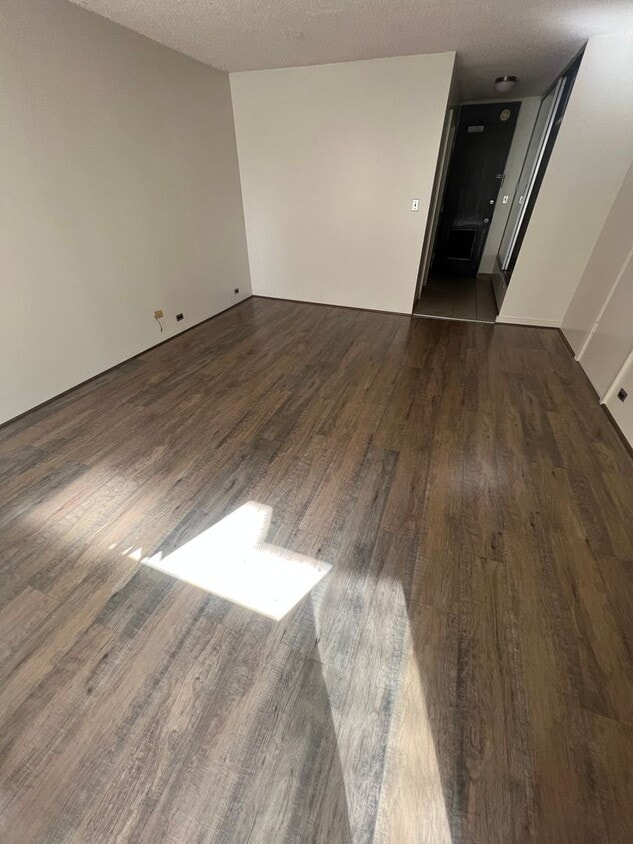 Primary Photo - Renovated studio @ Pacific Grand $1400.00