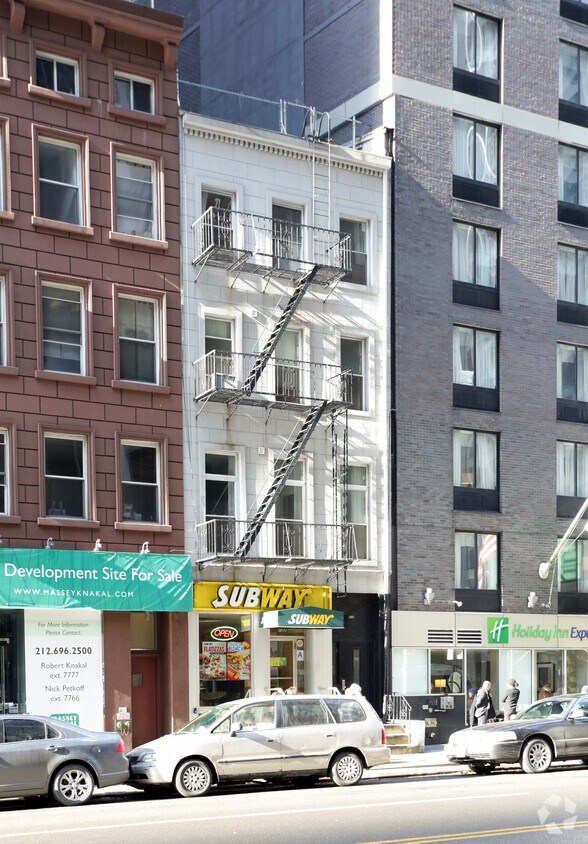 Foto del edificio - 122 Water St